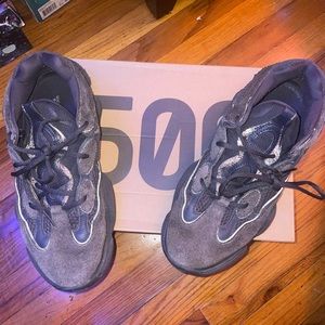 Utility black Yeezy 500